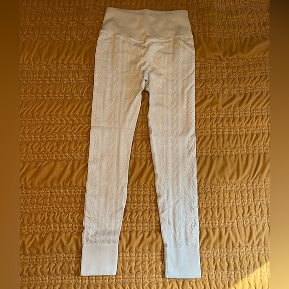 Joylab quilted leggings - Picture 2 of 2